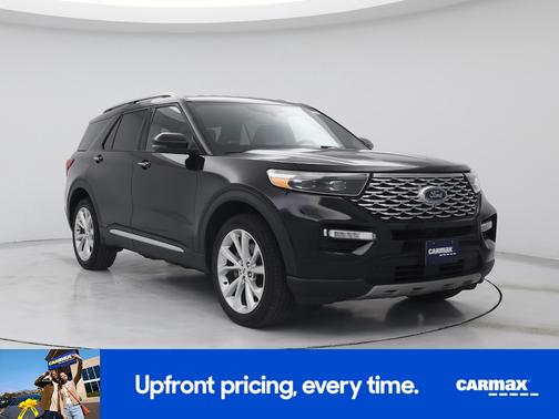 Black 2022 Ford Explorer Platinum