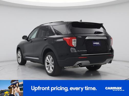 Black 2022 Ford Explorer Platinum