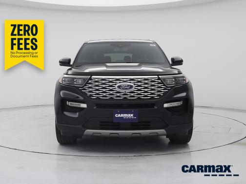 Black 2022 Ford Explorer Platinum