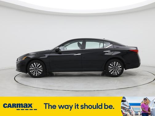 2024 Nissan Altima SV