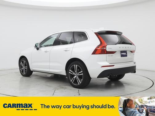 2019 Volvo XC60 T5 Momentum