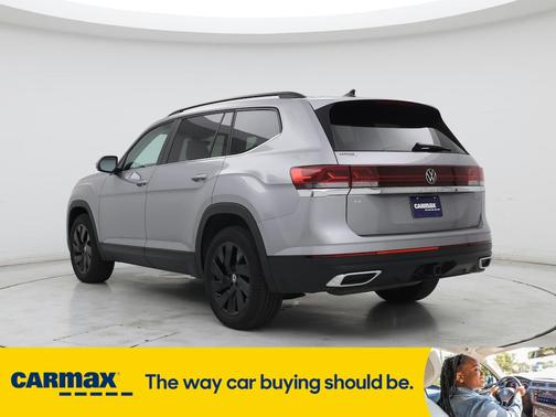 2024 Volkswagen Atlas SE w/Tech