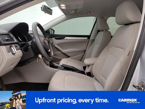 2016 Volkswagen Passat S