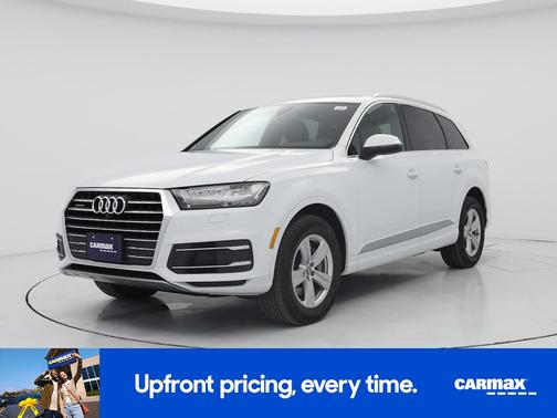 White 2019 Audi Q7 Premium Plus