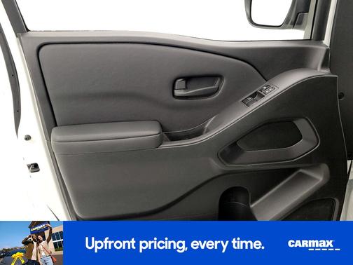 2023 Nissan Frontier S