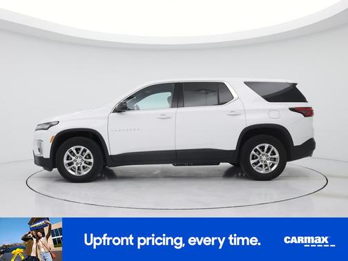 White 2023 Chevrolet Traverse LS