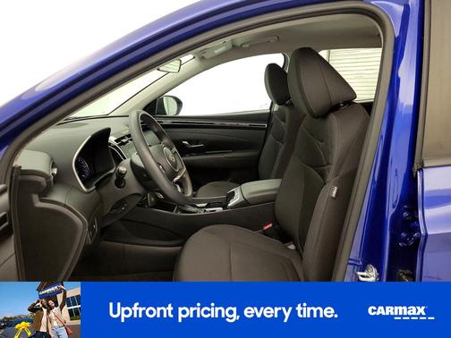 2022 Hyundai TUCSON SE