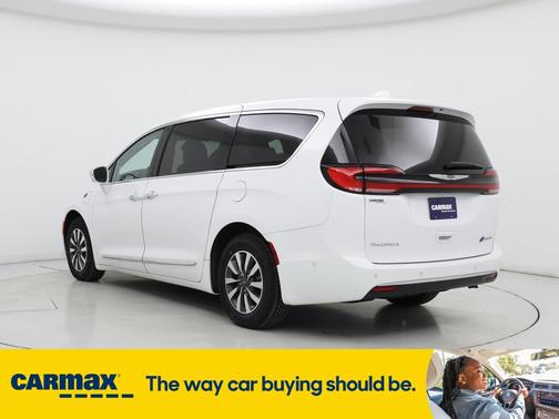 2022 Chrysler Pacifica Hybrid Limited