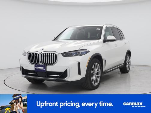 White 2025 BMW X5 xDrive40i