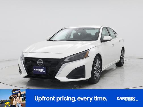 2023 Nissan Altima SV