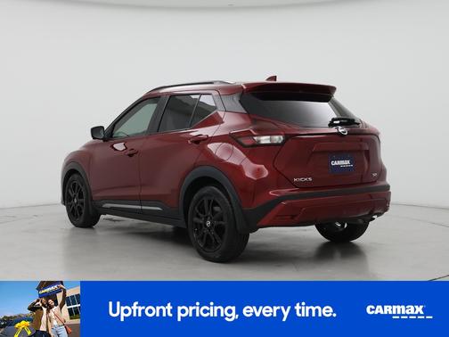 2021 Nissan Kicks SR