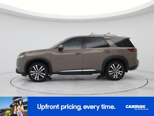 Tan 2024 Nissan Pathfinder Platinum