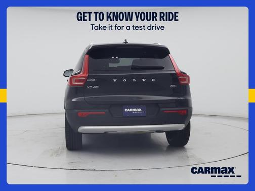 Black 2025 Volvo XC40 B5 Plus Bright Theme