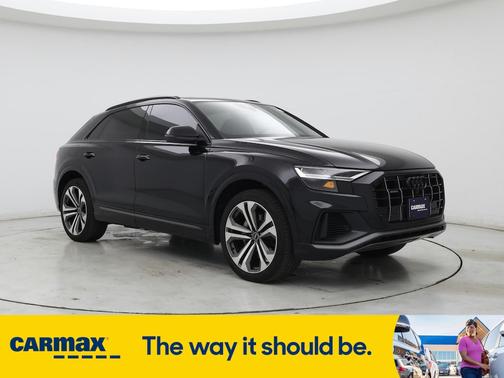 2021 Audi Q8 Premium Plus
