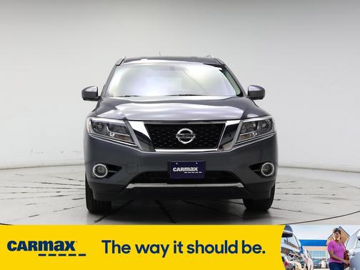 2016 Nissan Pathfinder SL