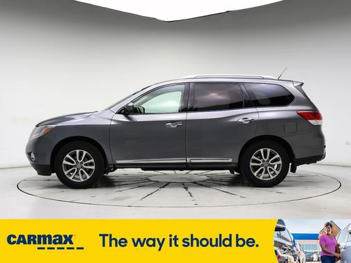 2016 Nissan Pathfinder SL