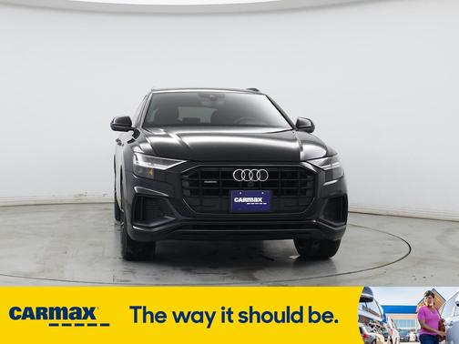 2021 Audi Q8 Premium Plus