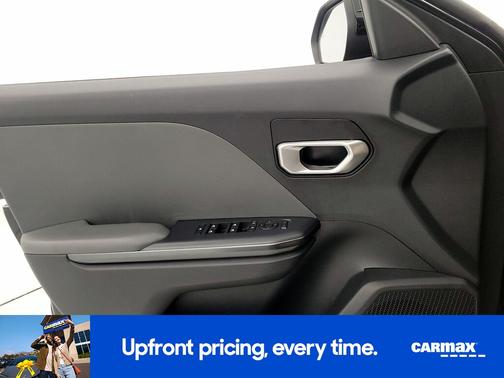 Black 2025 Kia K4 LX