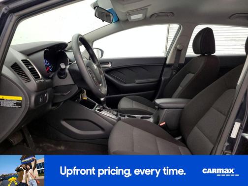 2017 Kia Forte5 LX