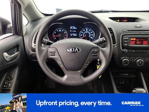 2017 Kia Forte5 LX