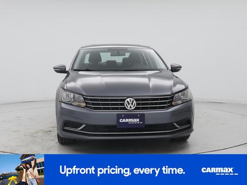 2018 Volkswagen Passat SE