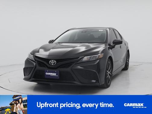 Black 2021 Toyota Camry SE