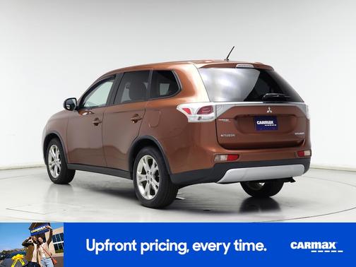 2015 Mitsubishi Outlander SE
