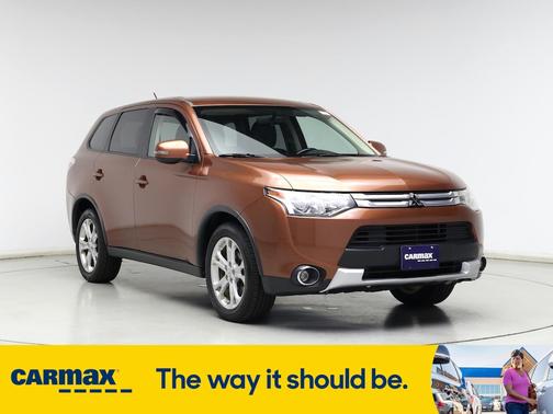 2015 Mitsubishi Outlander SE