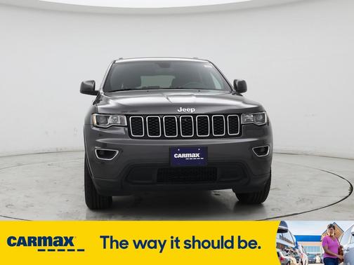 2019 Jeep Grand Cherokee Laredo E