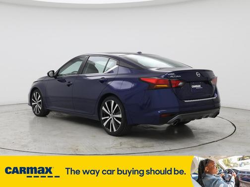2022 Nissan Altima SR