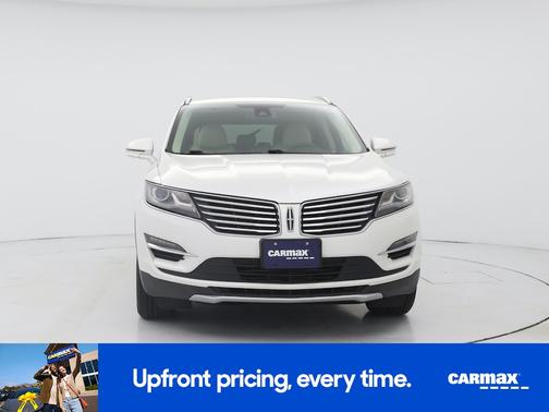 White 2015 Lincoln MKC