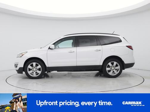 White 2016 Chevrolet Traverse LT