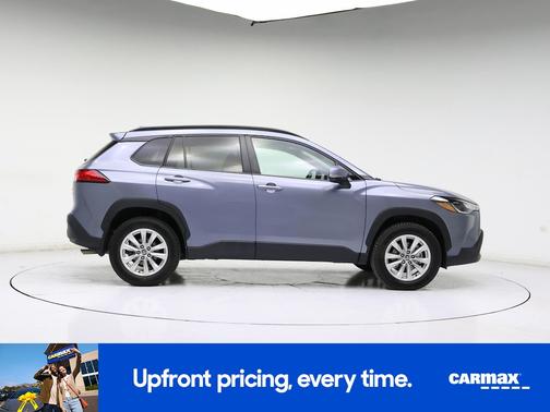 Gray 2022 Toyota Corolla Cross LE