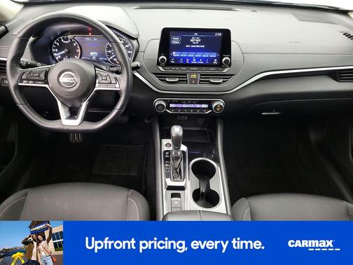 2020 Nissan Altima SV