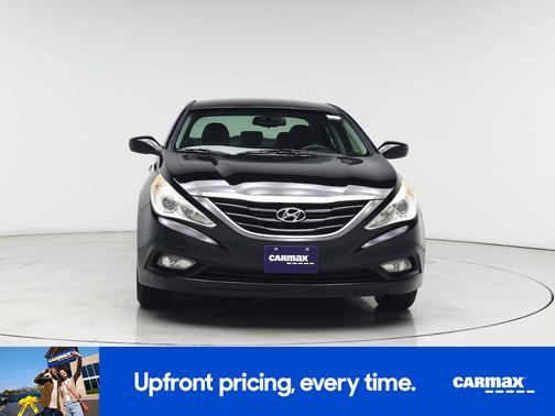 2013 Hyundai SONATA SE