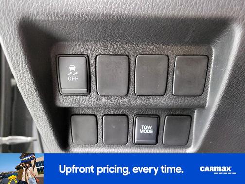 2020 Nissan Pathfinder S