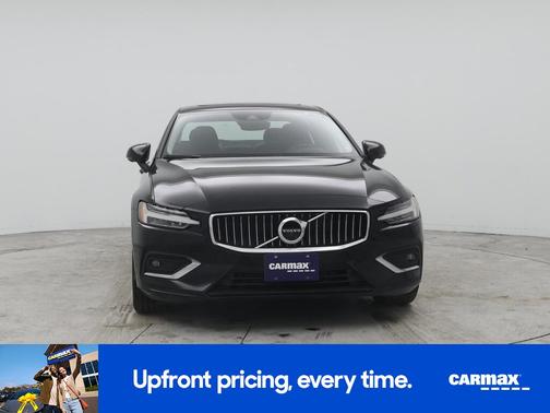 2022 Volvo S60 B5 Inscription