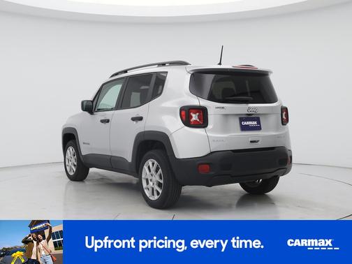 Silver 2019 Jeep Renegade Sport