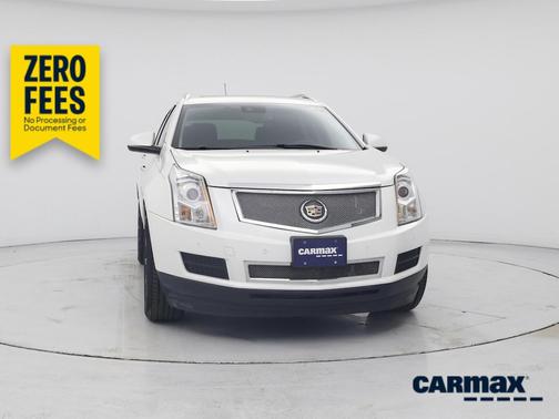 White 2015 Cadillac SRX Luxury