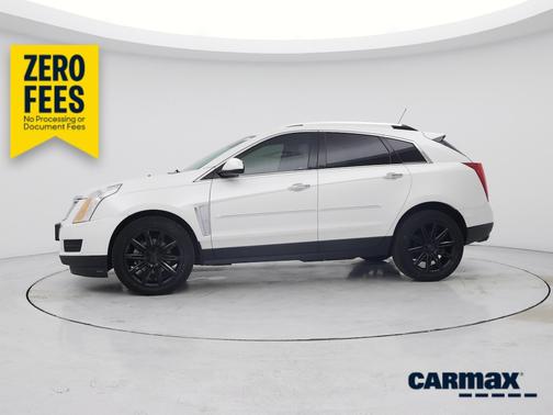 White 2015 Cadillac SRX Luxury