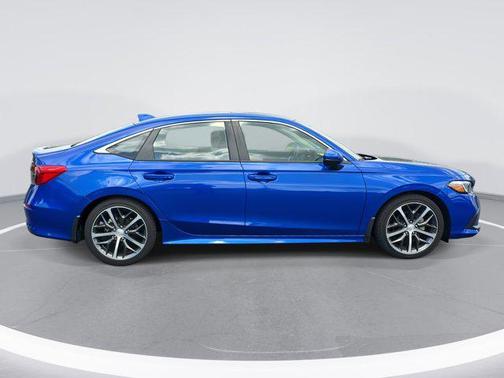 2022 Honda Civic Touring