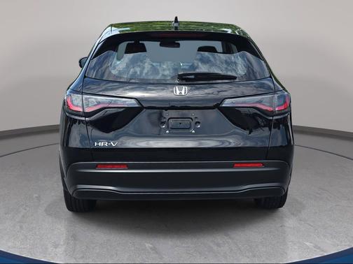 Crystal Black Pearl 2024 Honda HR-V LX