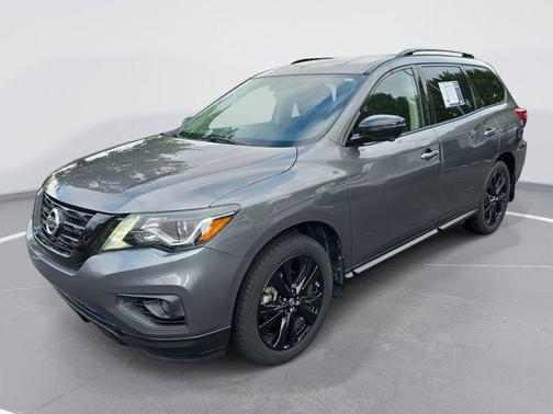 2018 Nissan Pathfinder SL