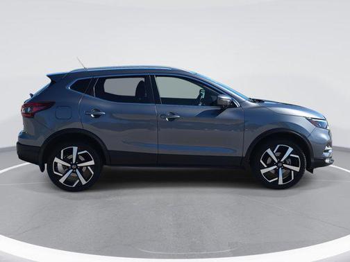 2020 Nissan Rogue Sport SL