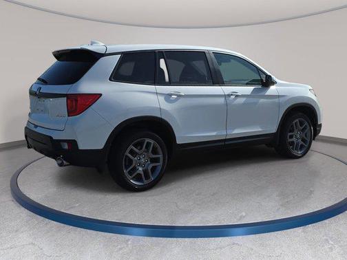 Platinum White Pearl 2023 Honda Passport AWD EX-L