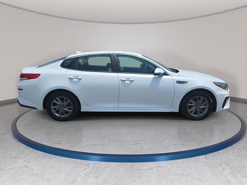 Snow White Pearl 2020 Kia Optima LX