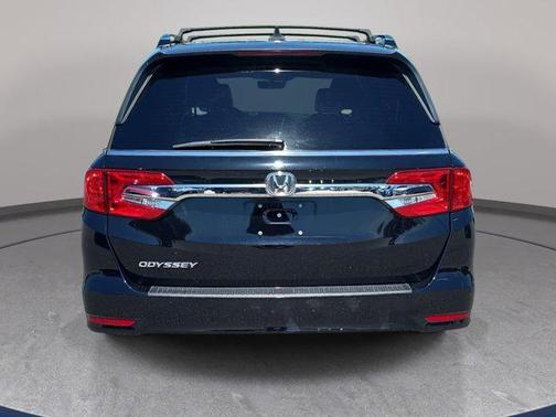 Crystal Black Pearl 2019 Honda Odyssey EX-L