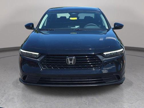Crystal Black Pearl 2023 Honda Accord LX 1.5T