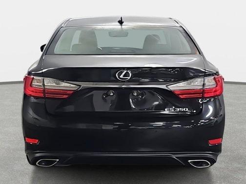 2017 Lexus ES 350 Base