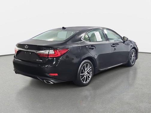 2017 Lexus ES 350 Base